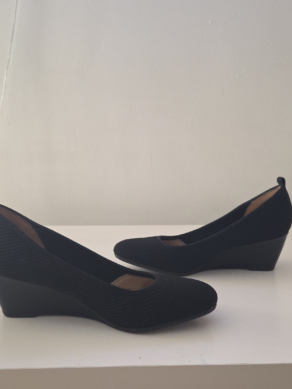 Abella Black Women's Wedge Pumps - Classic Comfort